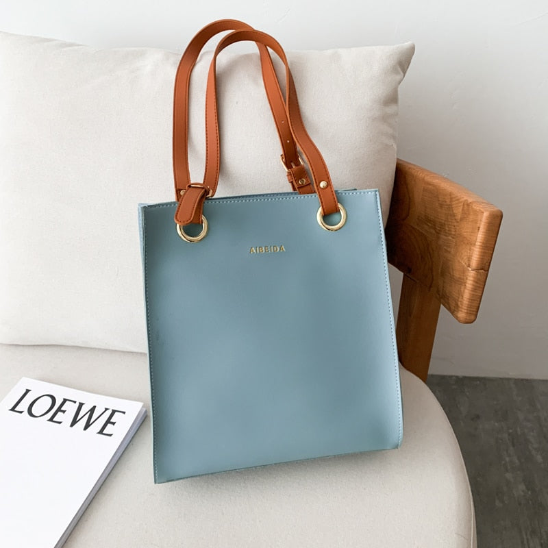 Large Capacity Tote