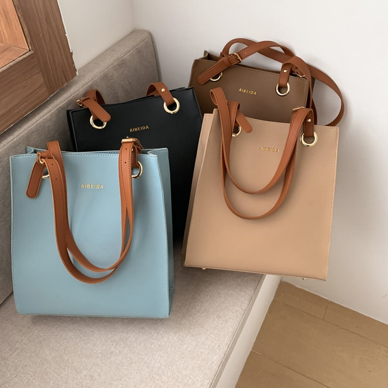 Large Capacity Tote