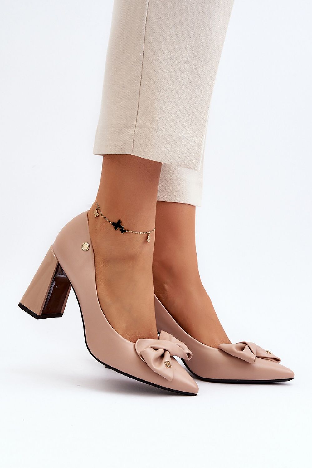 “Emblem Bow Block Heel Shoe in Beige, side view”