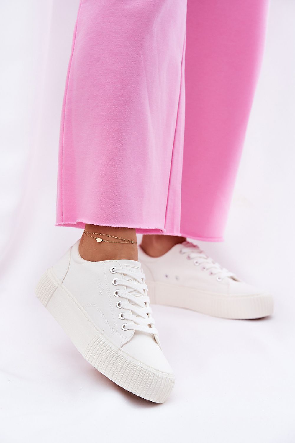 White Big Star Textile Sneakers – Front View 1