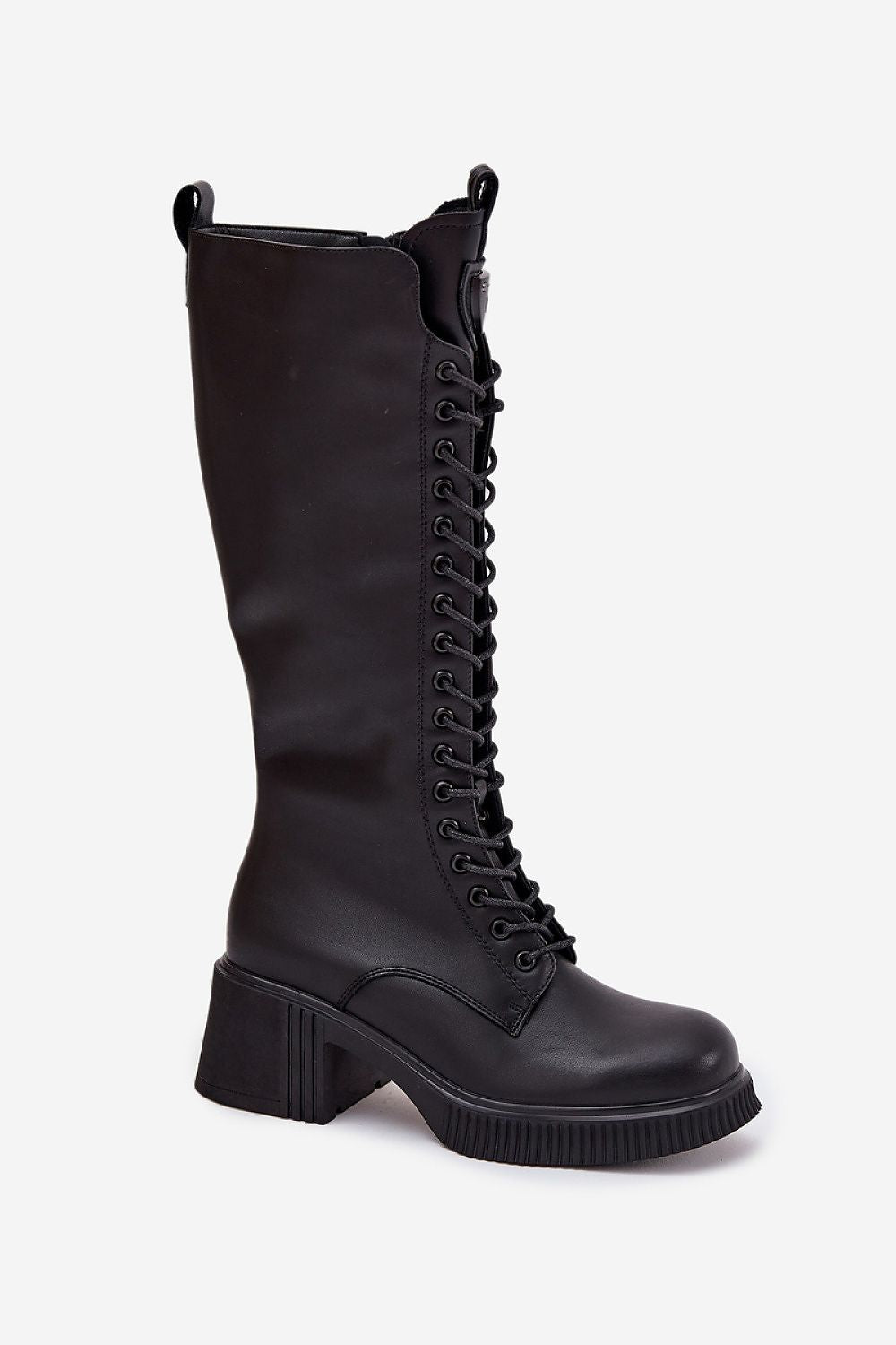 "Stylish Vinceza women’s glan-style boots in real leather with lace-up front, zipper closure, block heel, and warm insulation – perfect for autumn and winter wear."
