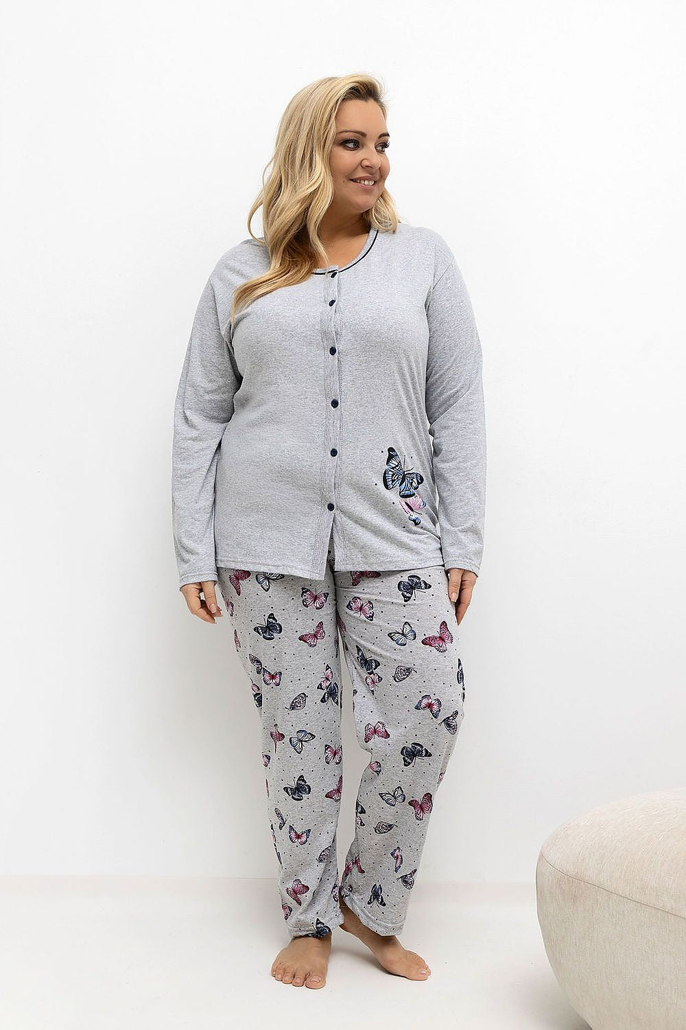 Comfortable grey plus size sleepwear set with long sleeves and printed trousers