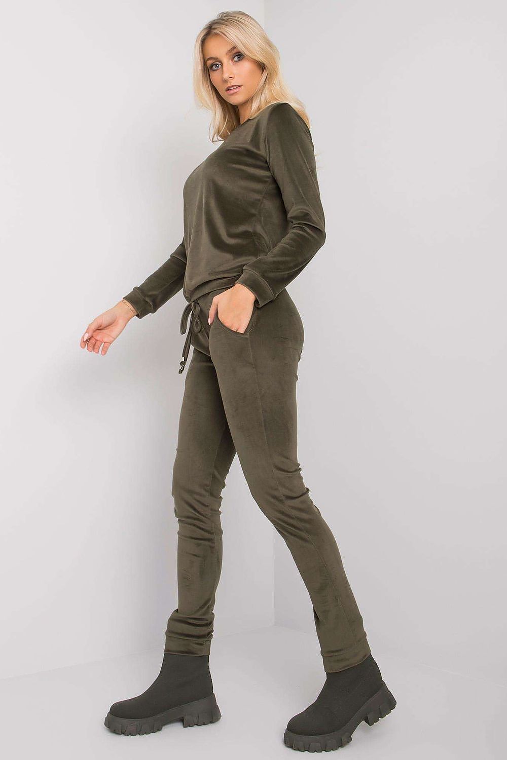 “Green Velour Lounge Luxe Set, side view”