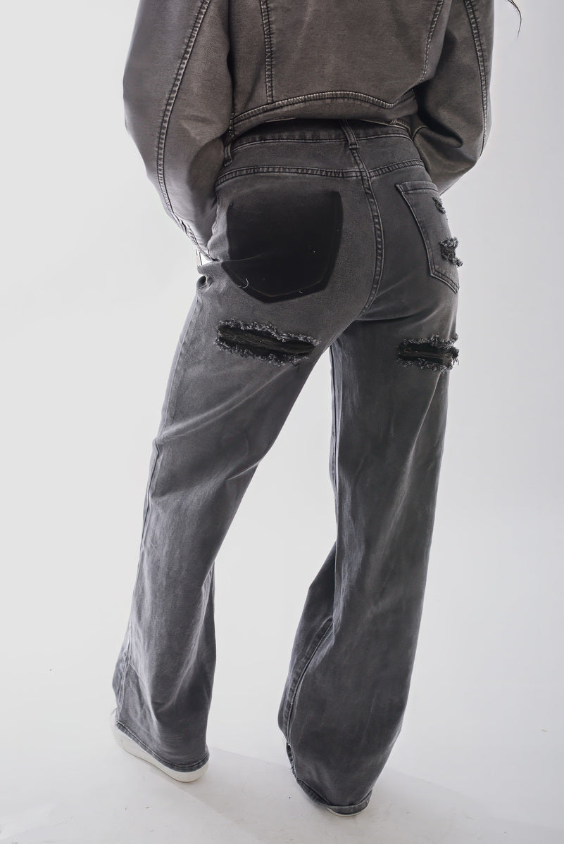 Back Statement Distressed Straight Leg Jeans