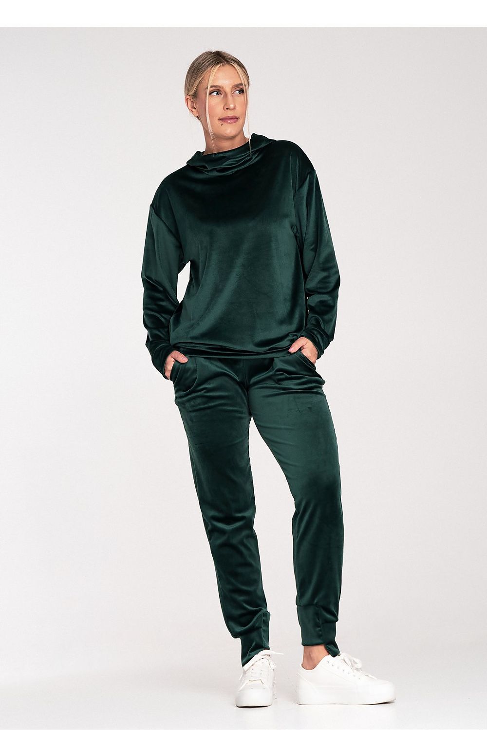  women's velour joggers, Green