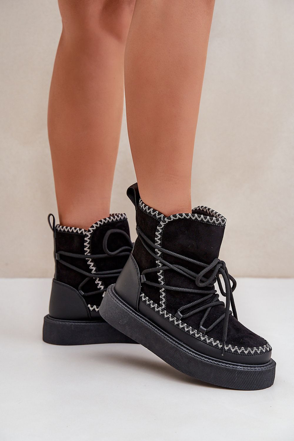 Glacier Charm Platform Snow Boots in Black – Front View 2