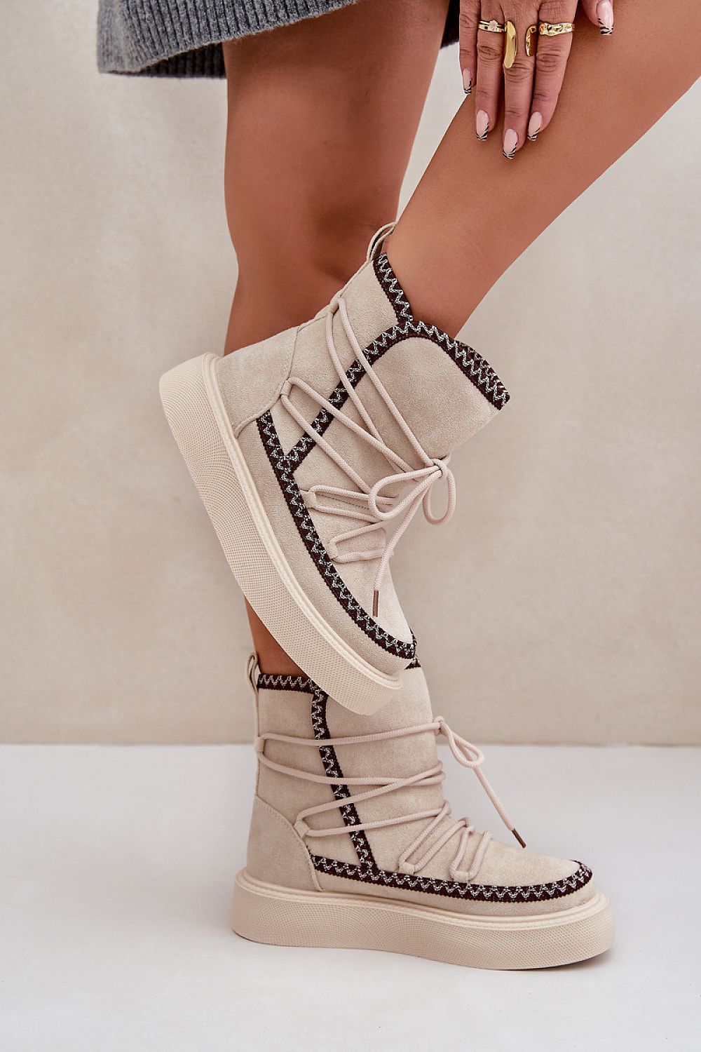 Glacier Charm Platform Snow Boots in Beige – Front View 1