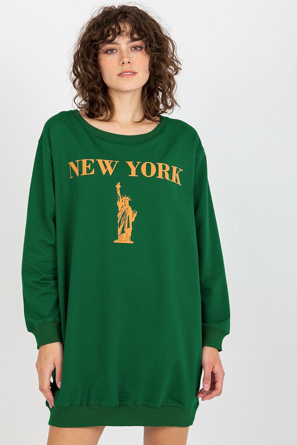 Green sweatshirt with 'New York' and Statue of Liberty graphic on a white background