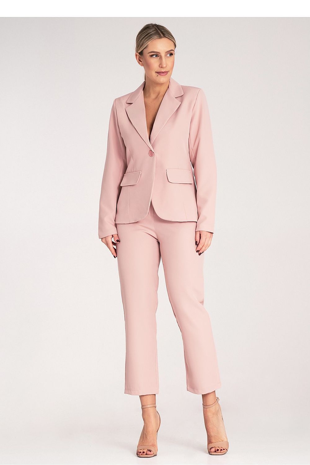  : Rose Signature Elevated DUO women's pink tailored suit with blazer and high-waisted trousers.