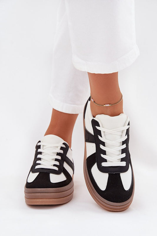 Front view – Women’s eco leather platform sneakers.