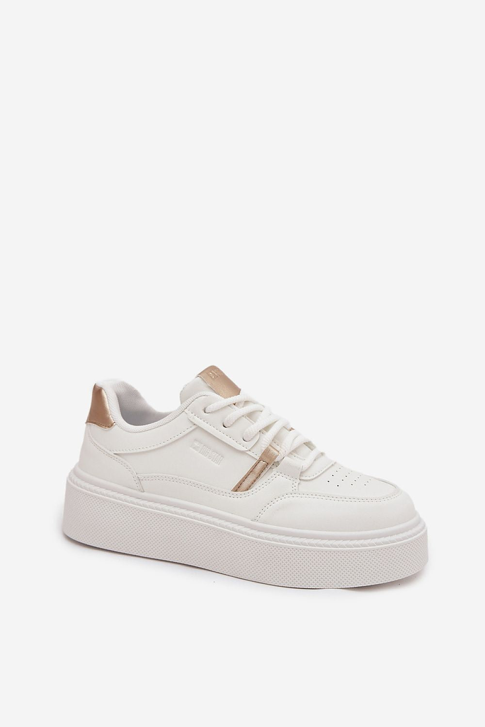 Standalone image – White Big Star sneakers on neutral backdrop.