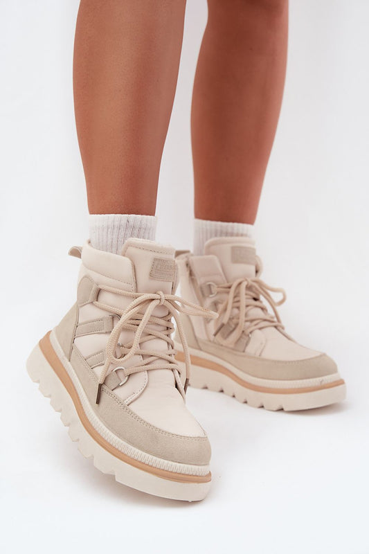 Front view – Women’s lined ankle boots with lacing, zipper, and platform sole.