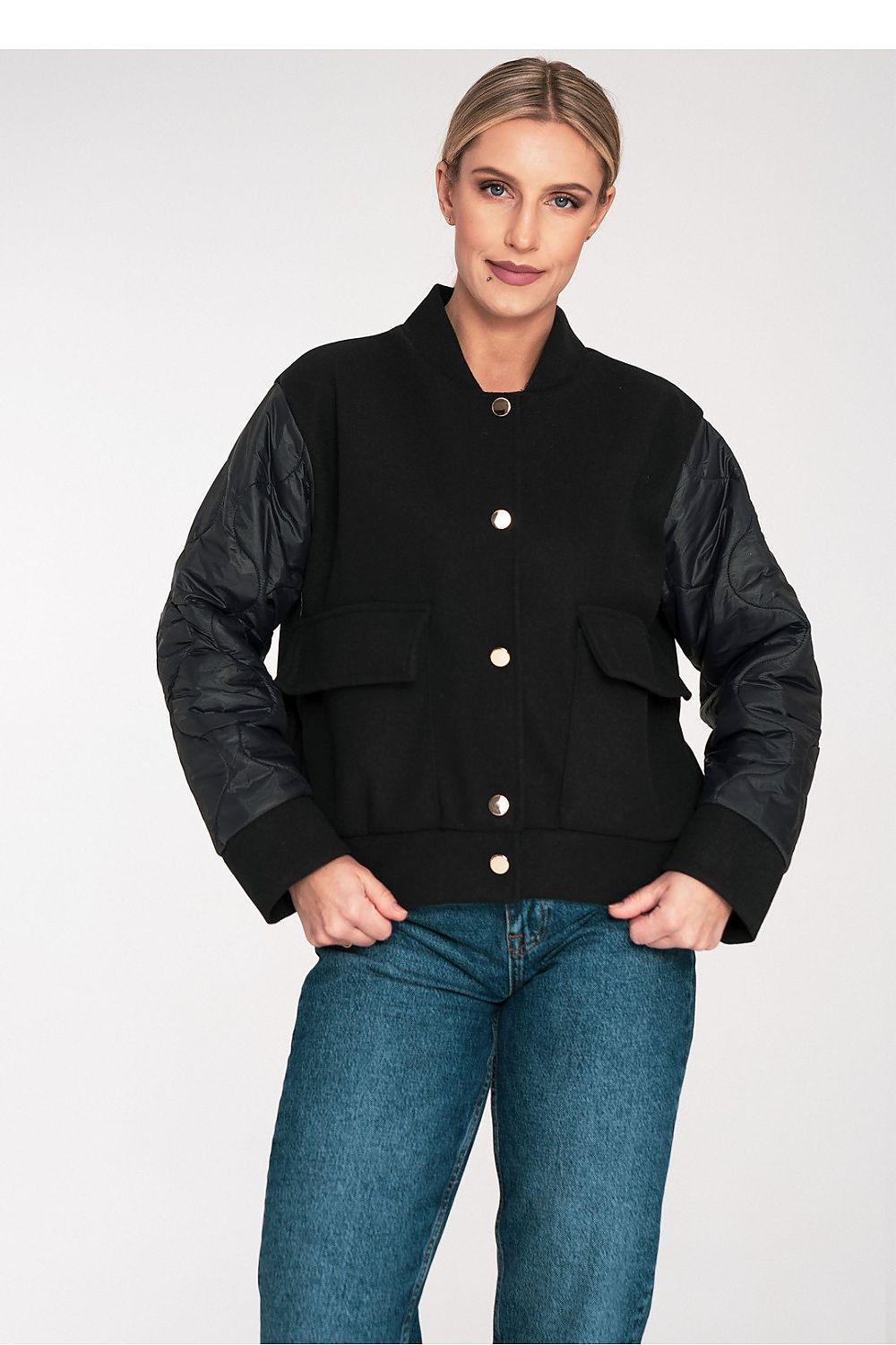  black quilted bomber jacket with snap buttons
