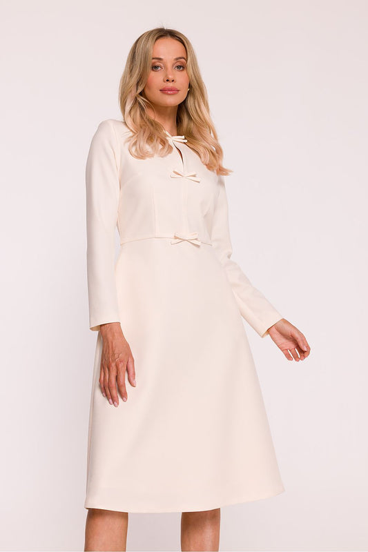  elegant dress bow detail A-line silhouette