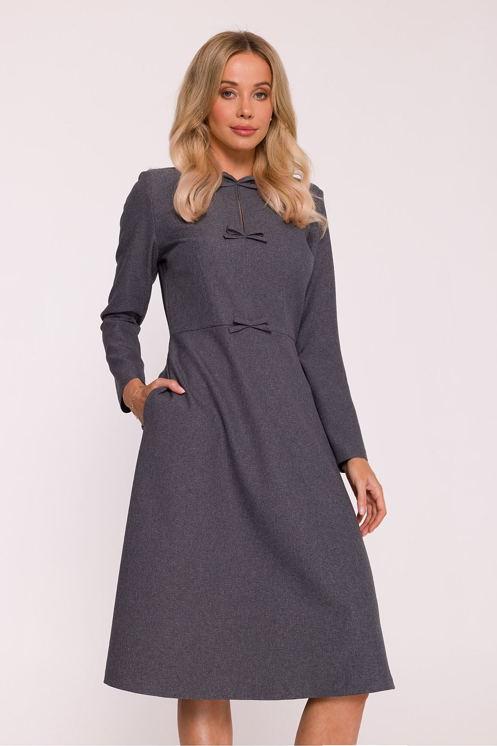  elegant dress bow detail A-line silhouette-2