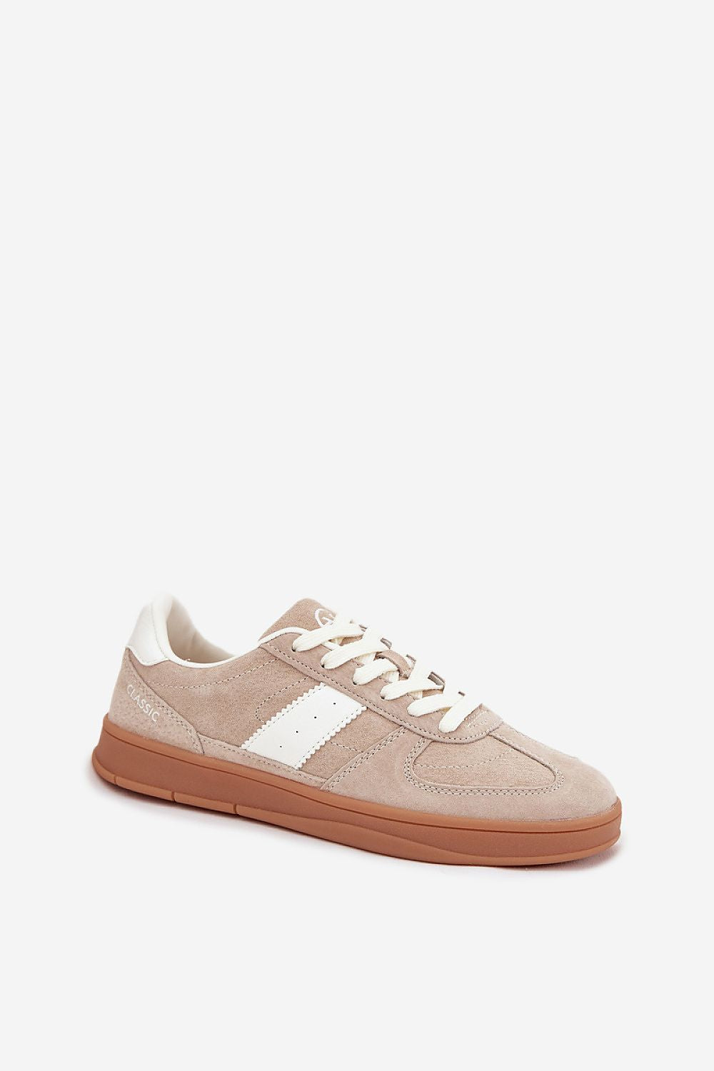 Back view – Beige casual Vinceza sneakers with smooth finish and urban style.