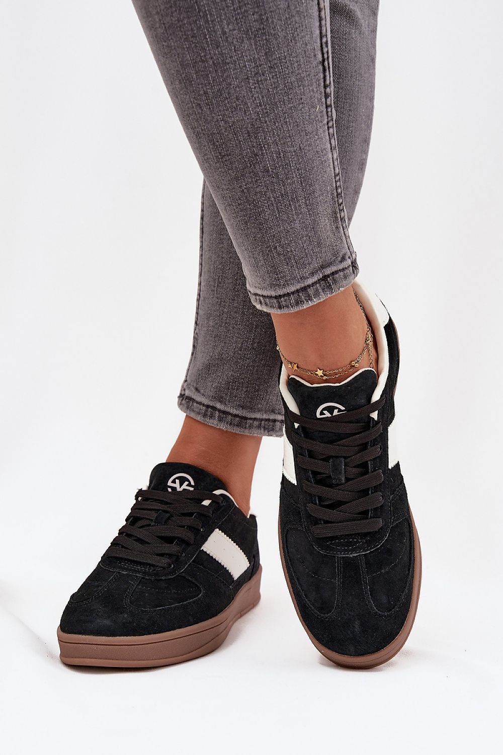 Front view – Black Vinceza natural suede sneakers with rounded toes and low cut.