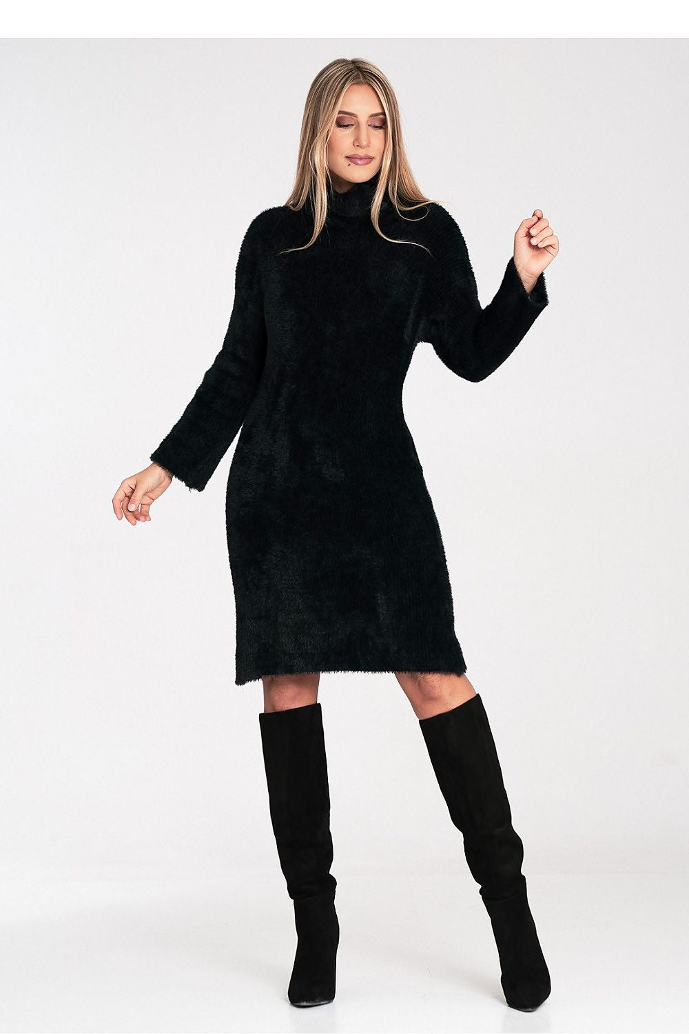  Women's green fluffy dress with long flared bell sleeves and folded turtleneck.