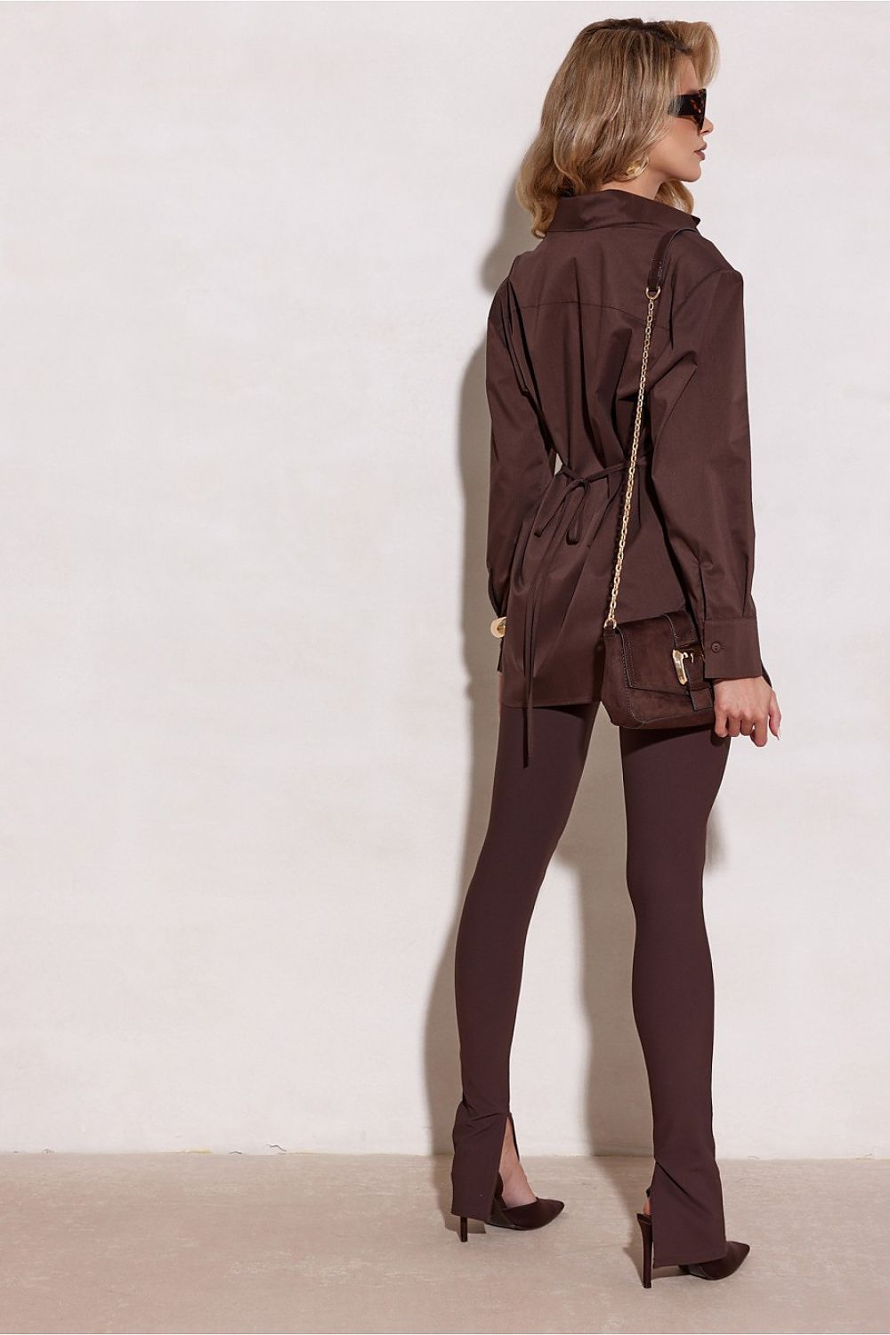  Chic brown classic-cut shirt