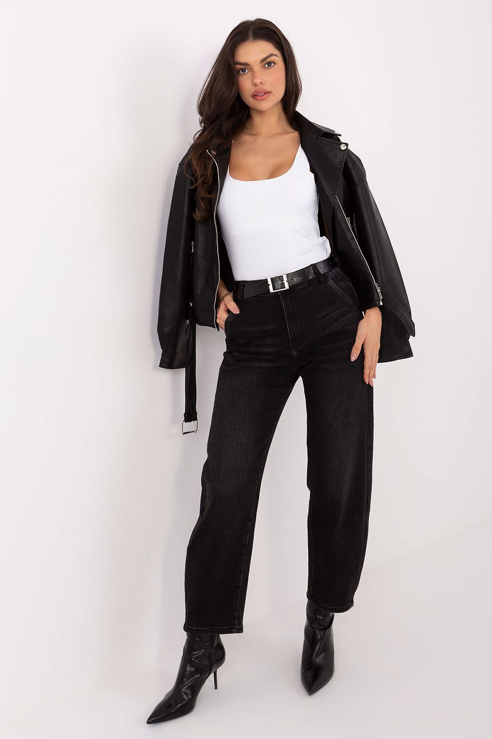 Black women’s casual jeans – side angle showing tapered leg and pockets