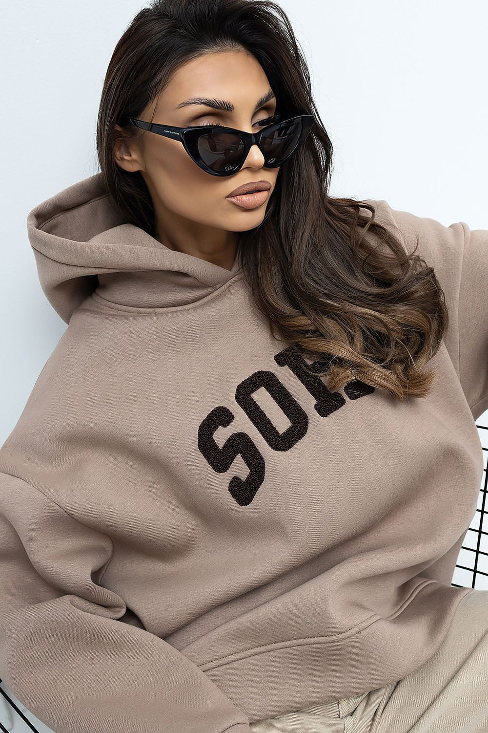  Women's beige hooded sweatshirt with contrasting front logo-2