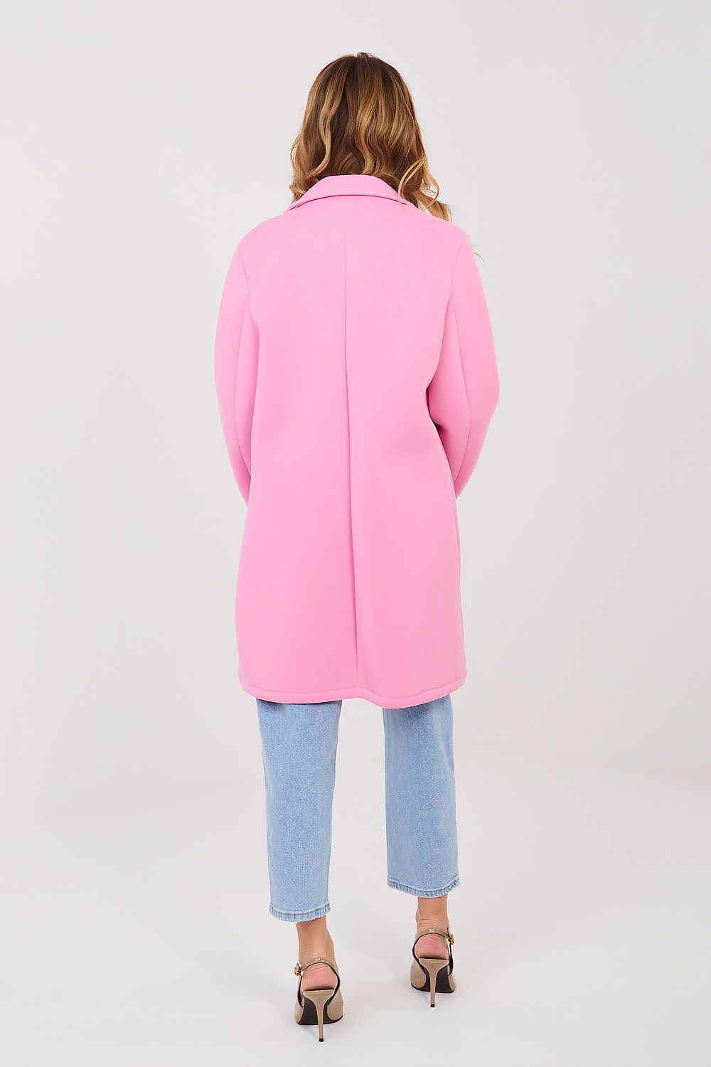  pink elegant coat with lapels and decorative brooch rear-view