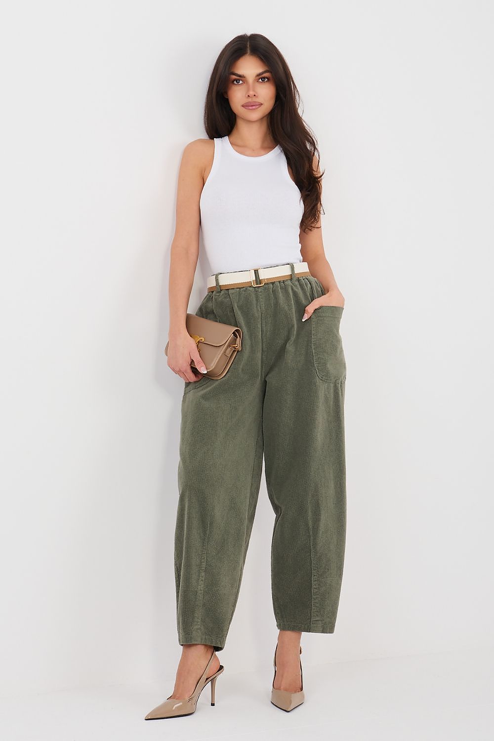 corduroy carrot trousers high waist front view-3