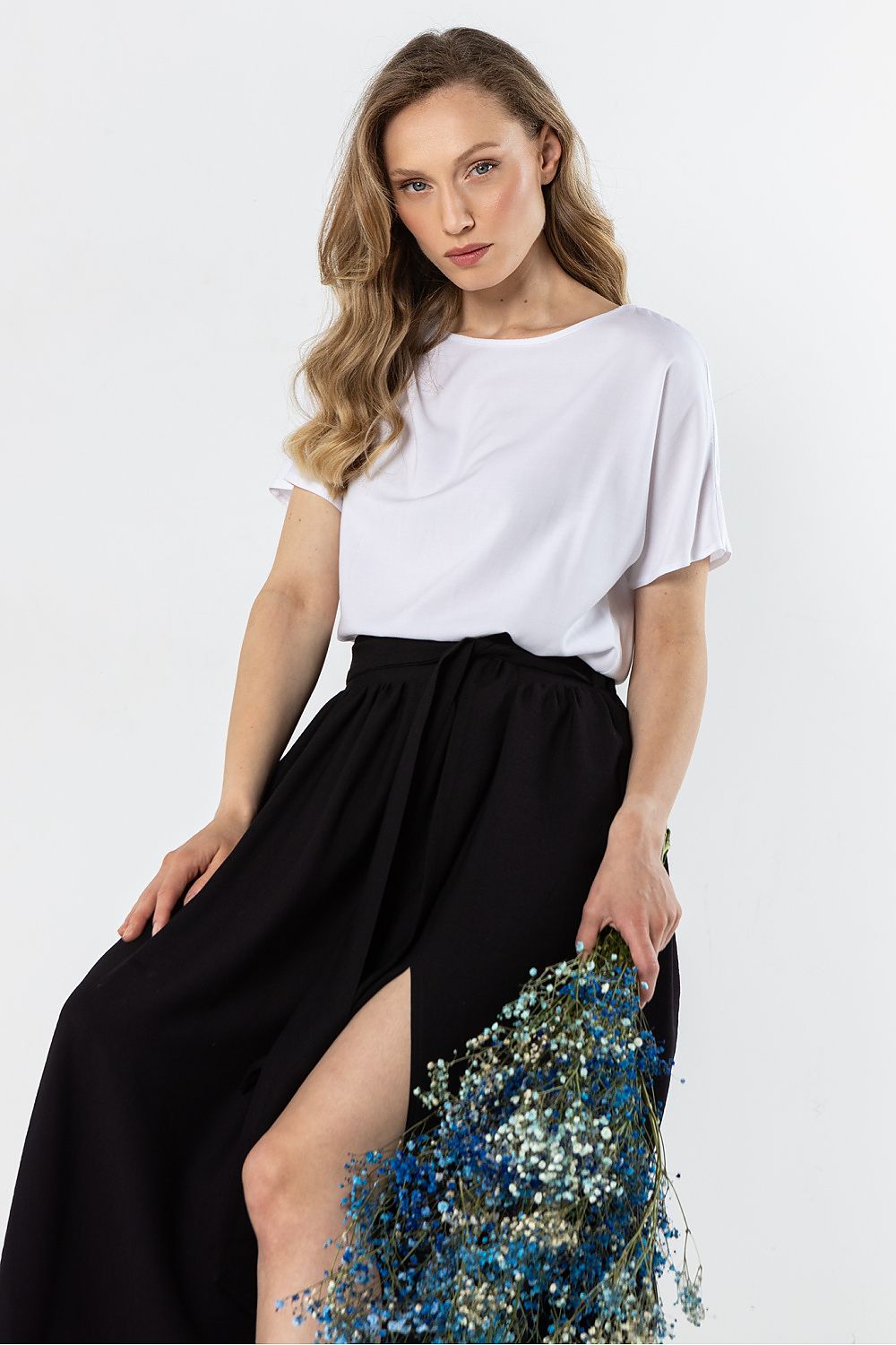 black elegant rose signature maxi skirt with waist tie-view-2 