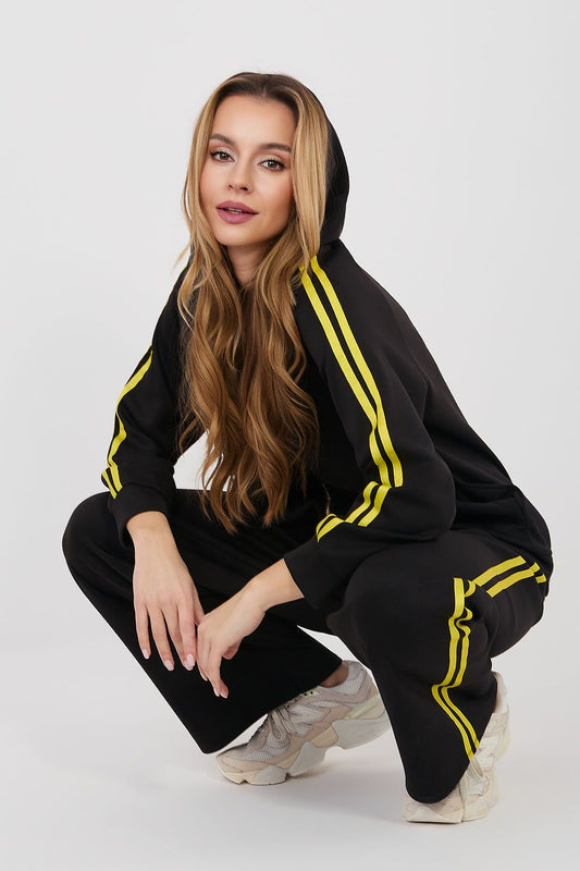  Women's black hooded zip-up sweatshirt and wide-leg tracksuit trousers set