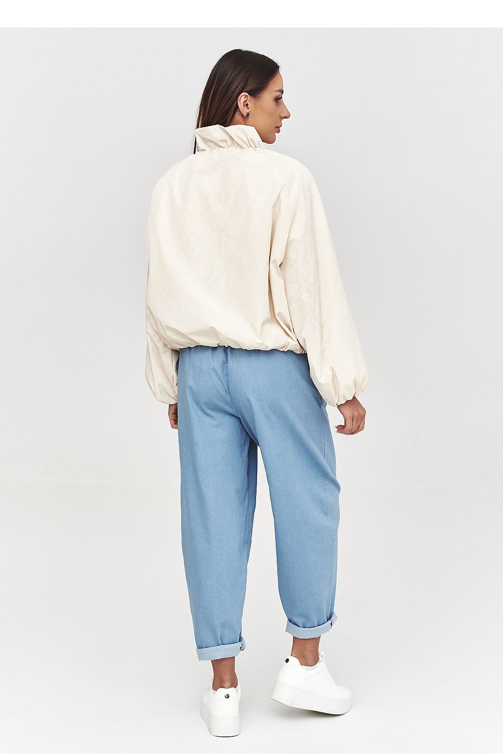  transitional jacket with feminine lace-inspired lining and relaxed silhouette-Beige-2