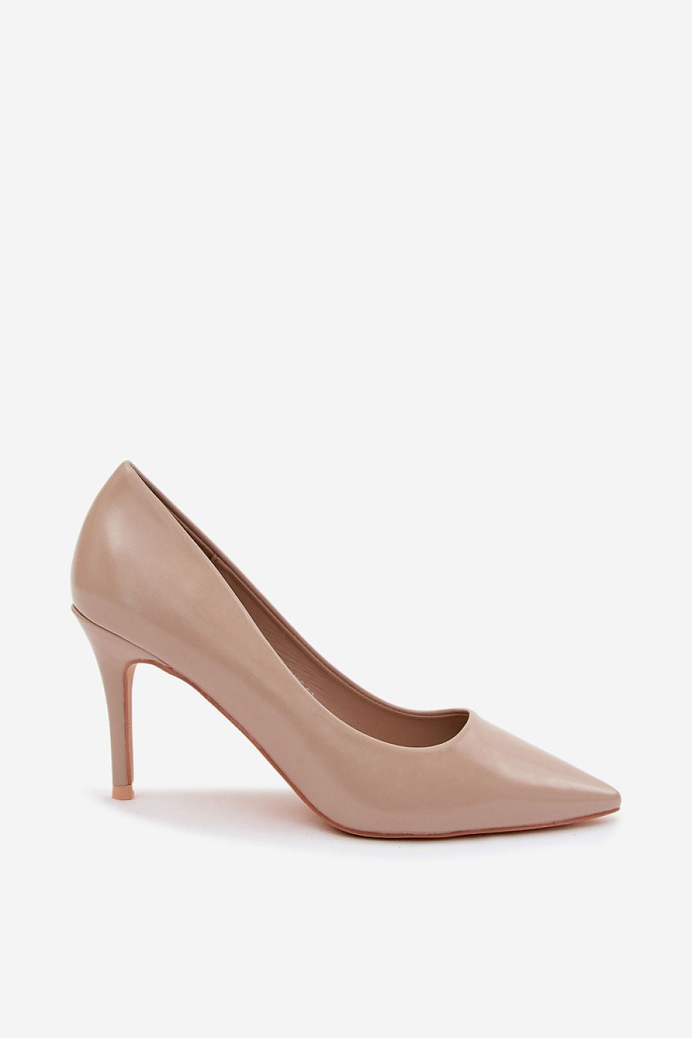  patent court heels featuring pointed toe elegance-2
