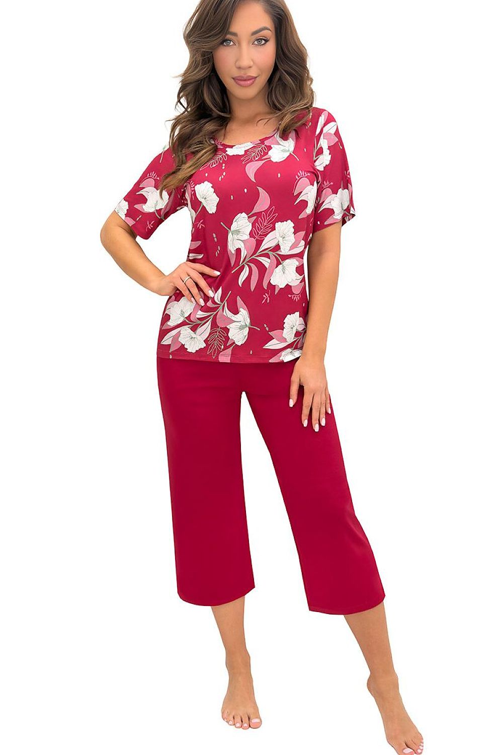 Women's Brigitte red floral pyjama set with a patterned top and burgundy three-quarter-length trousers.