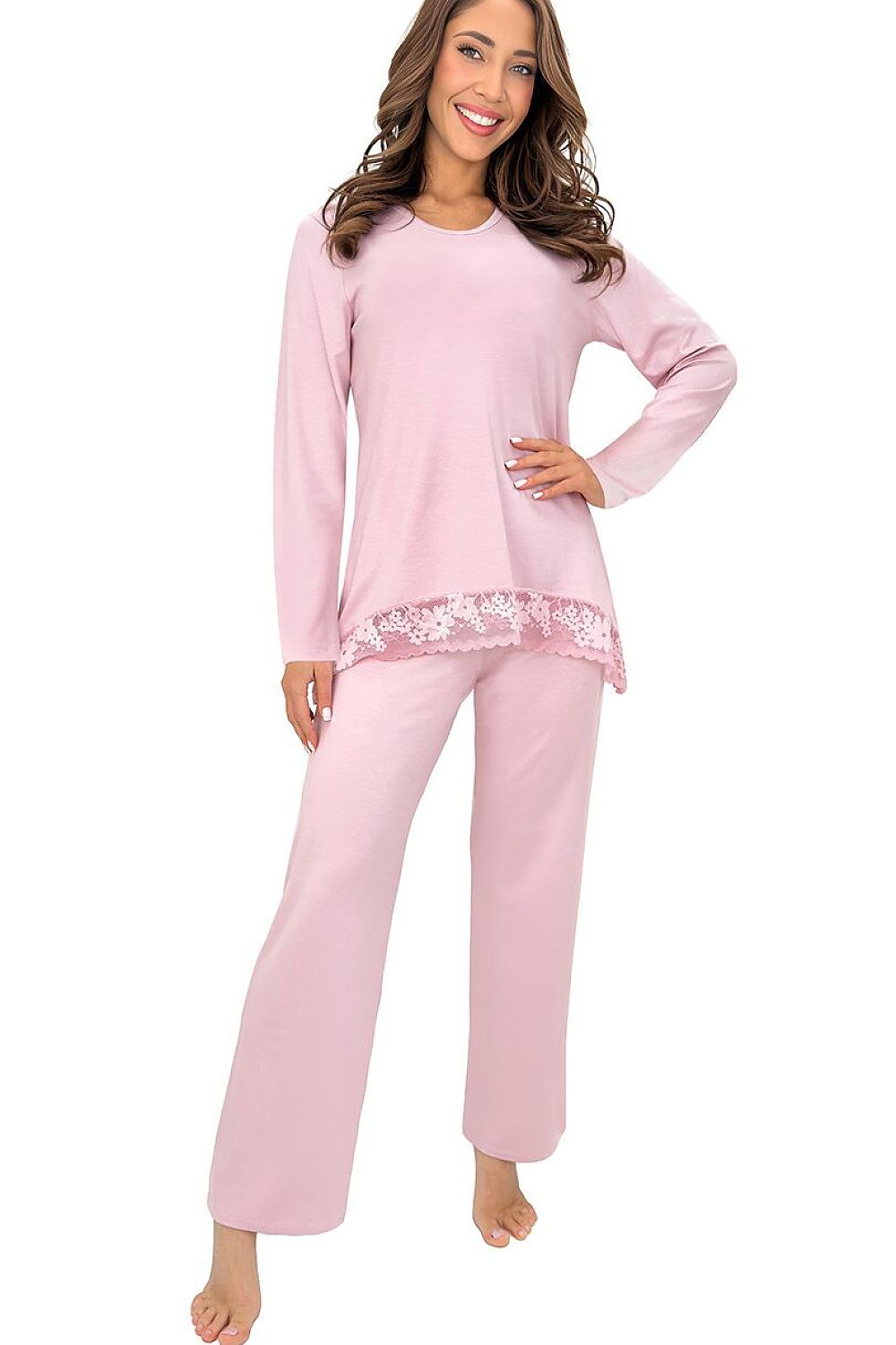  Pink women's nightwear featuring a relaxed-fit top and matching full-length trousers.