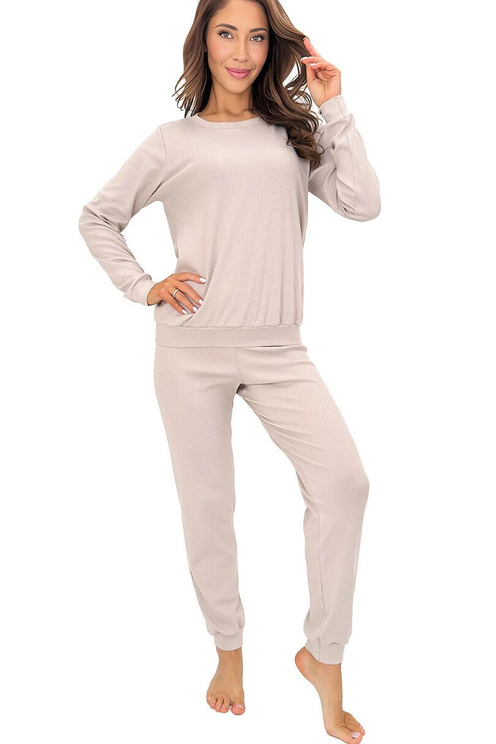  Women's beige Home ribbed cotton-blend pyjama set with long sleeves and full-length trousers.