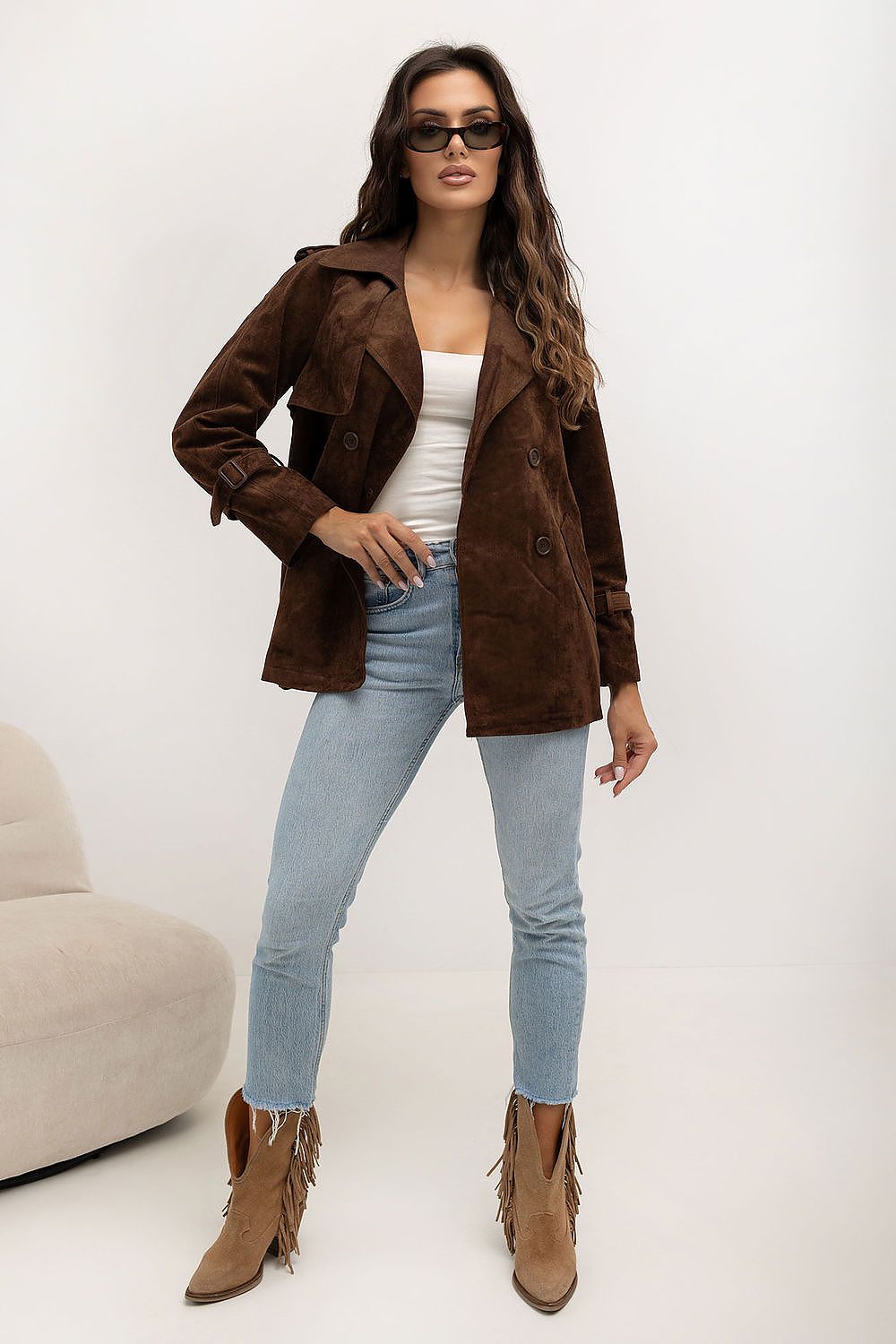  Women's brown suede-style double-breasted jacket with classic collar and lapels
