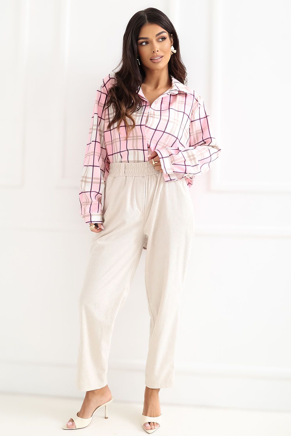 Pink check women's shirt with standard-length fit and classic collar