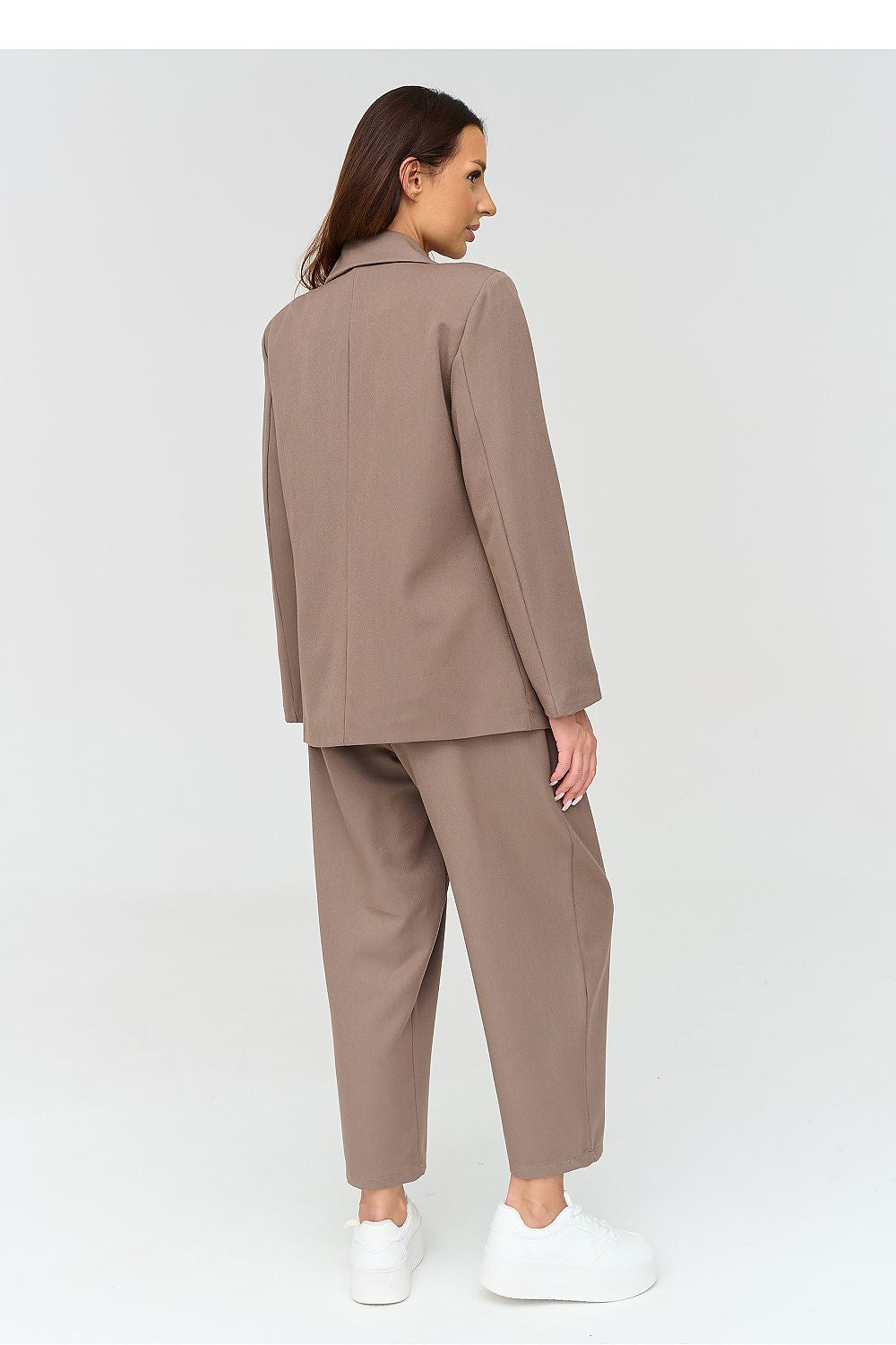  Rose Signature beige women's trouser suit with double-breasted blazer