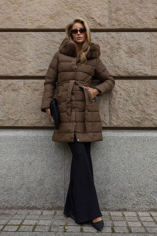  Women's brown knee-length quilted coat with hood, removable fur trim and waist belt