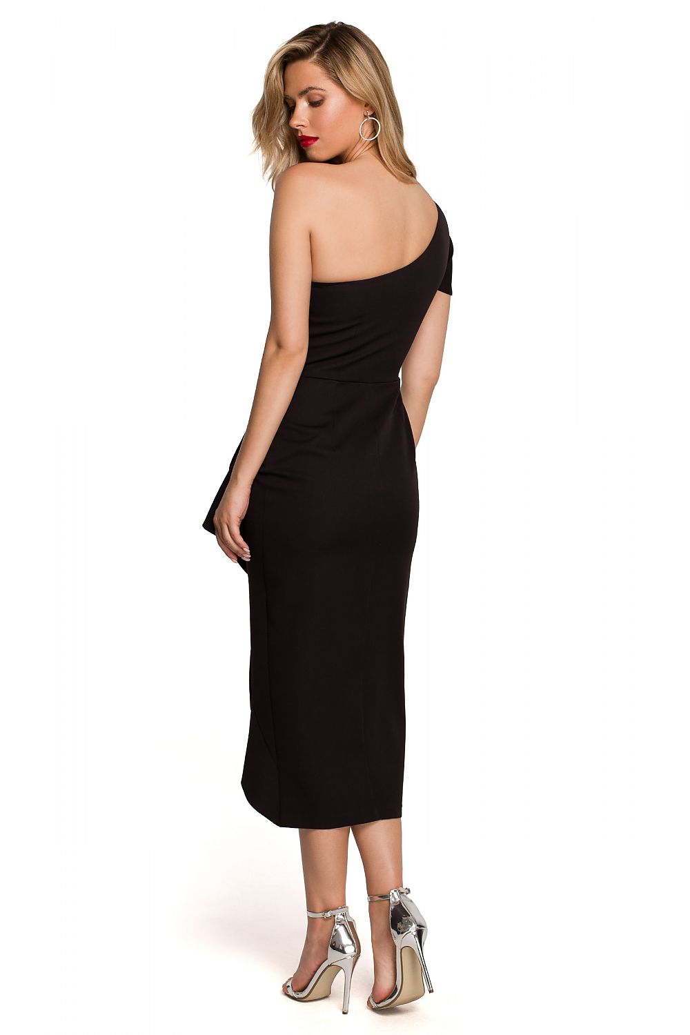  Women’s black one-shoulder dress with elegant overlap hem and leg detail