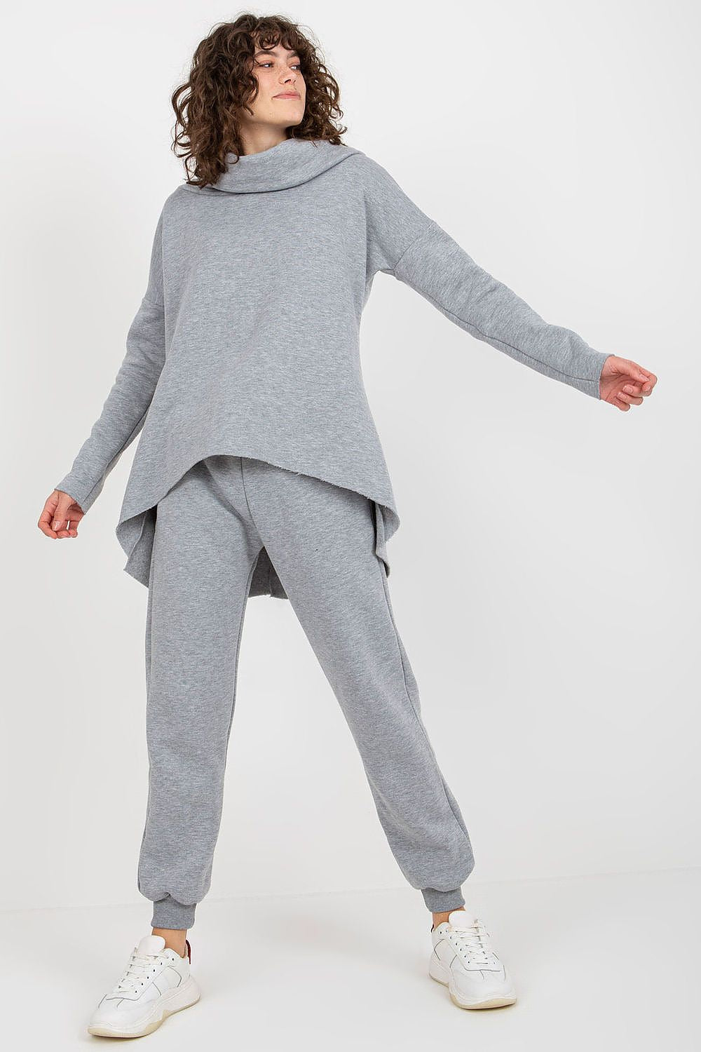 Beige women’s hooded sweatshirt and pants set full view