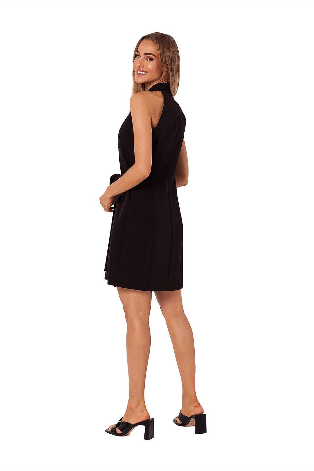  Black sleeveless V-neck wrap dress tied silhouette