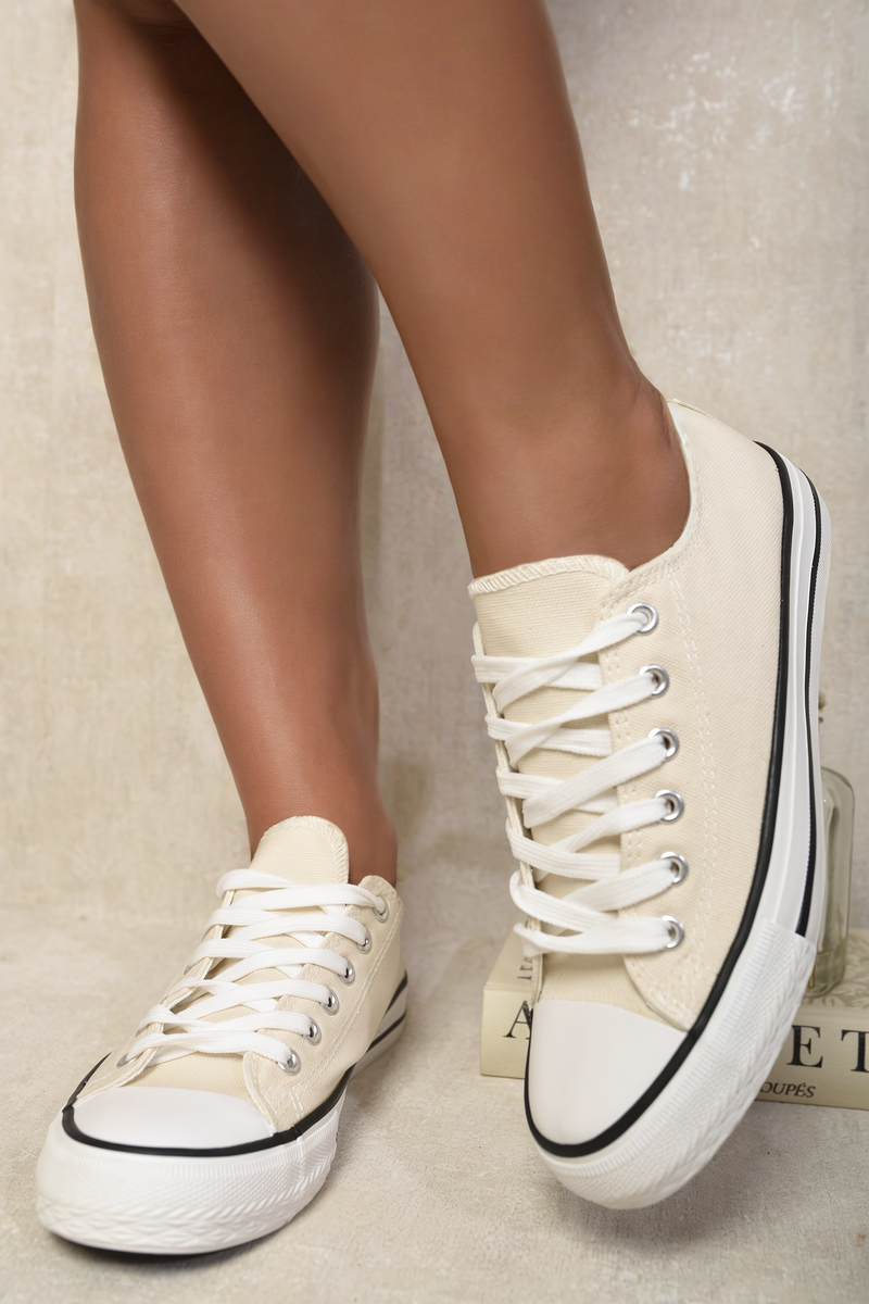 Low Top Lace up Trainers