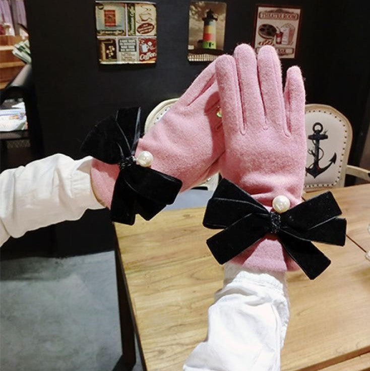 Bow-Knot Gloves With Large Pearl & Rhinestone
