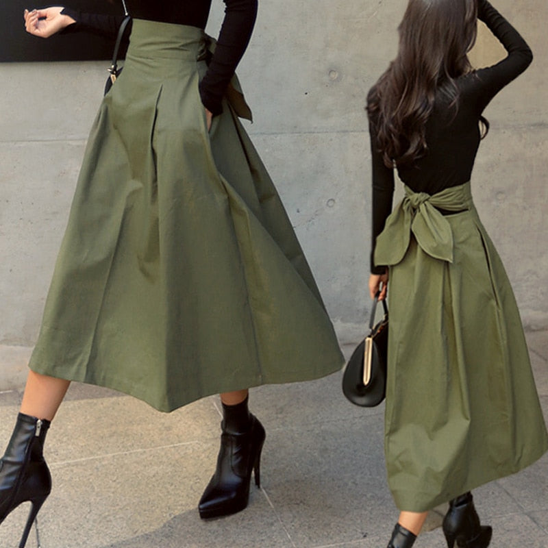 High-Waist Bow-Back Skirt