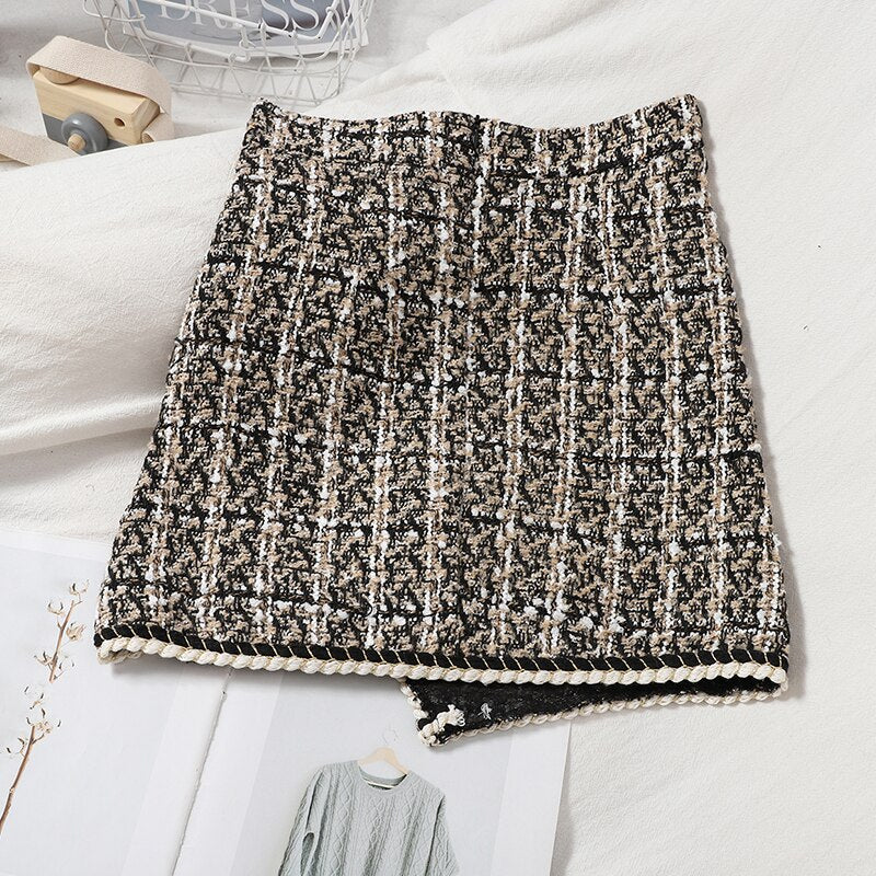 Irregular Tweed Skirt With Pearl Buttons