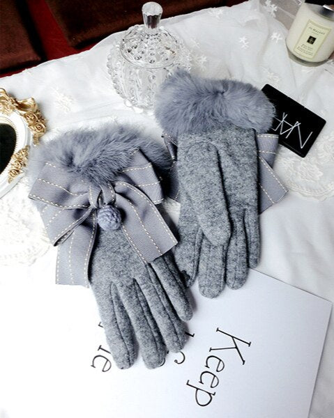 Cashmere Gloves With Knitted Bobble