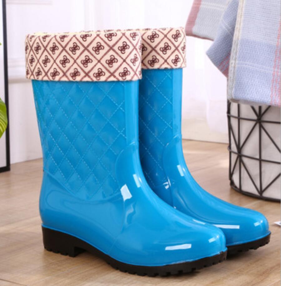 Non-Slip Diamond Stitch Rain Boot