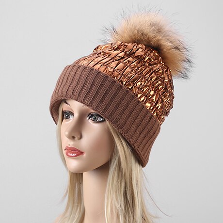 Warm Windproof Beanie Hat With Pom-Pom