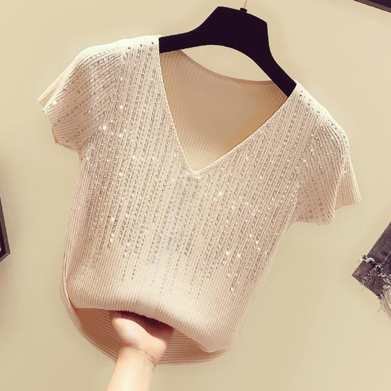 Light Knitted Top With Diamonds