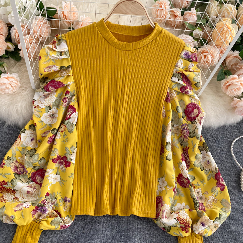 Printed Ruched Puff-Sleeve Top